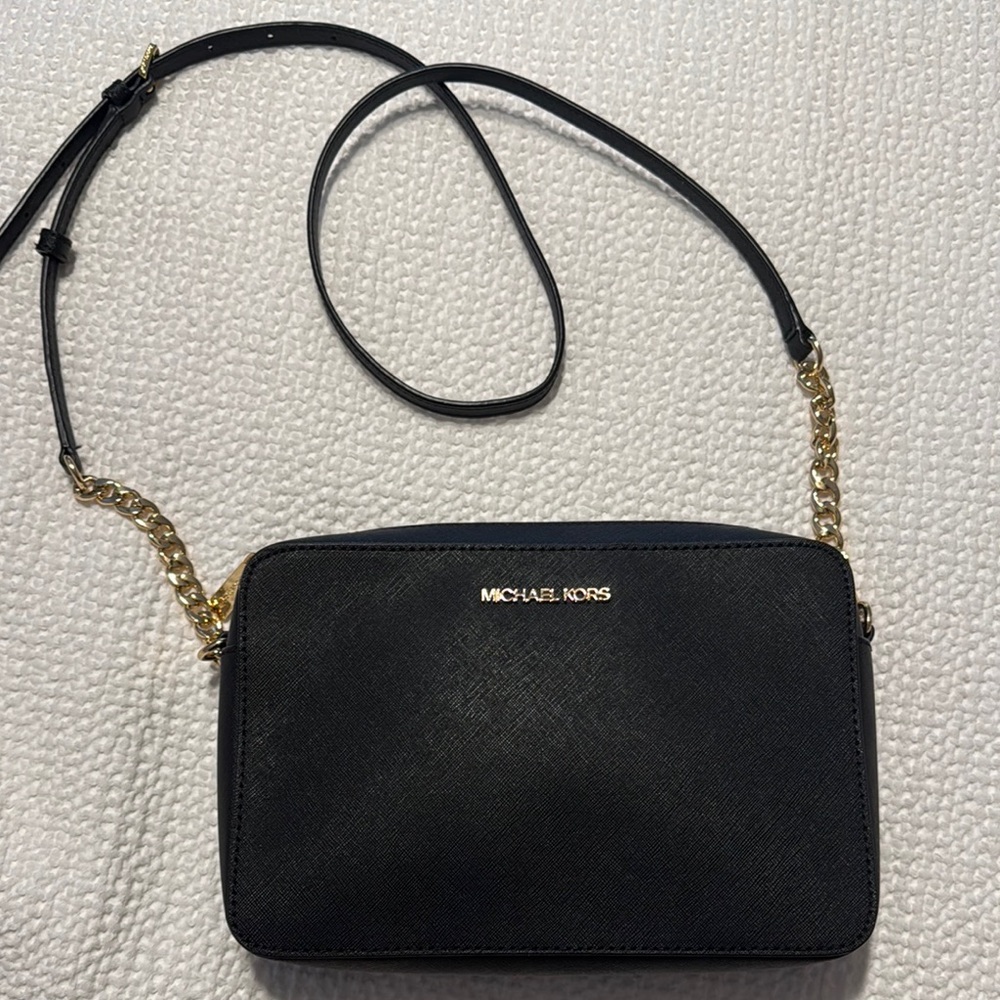 Michael Kors Jet Set Black Crossbody Bag